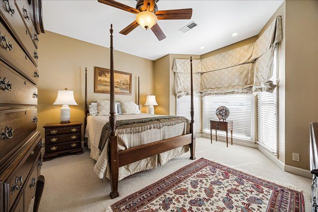 8876 DARBY DAN LN, Germantown, TN 38138