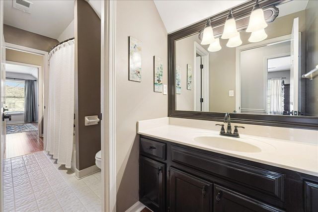 8876 DARBY DAN LN, Germantown, TN 38138