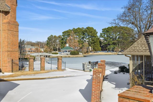 8876 DARBY DAN LN, Germantown, TN 38138