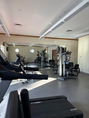 8876 DARBY DAN LN, Germantown, TN 38138