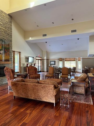 8876 DARBY DAN LN, Germantown, TN 38138