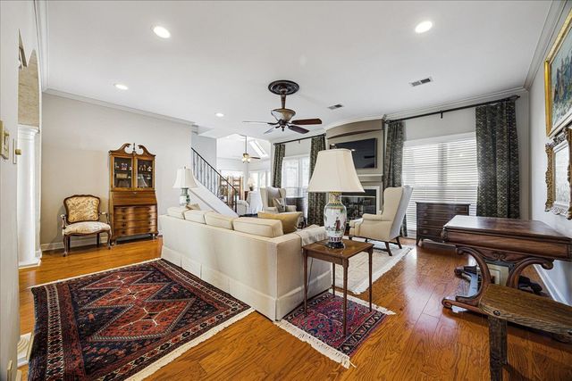 8876 DARBY DAN LN, Germantown, TN 38138