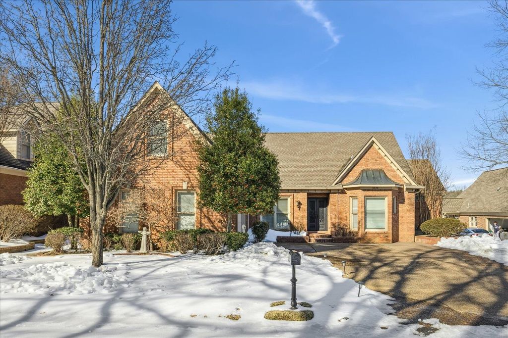 8876 DARBY DAN LN, Germantown, TN 38138