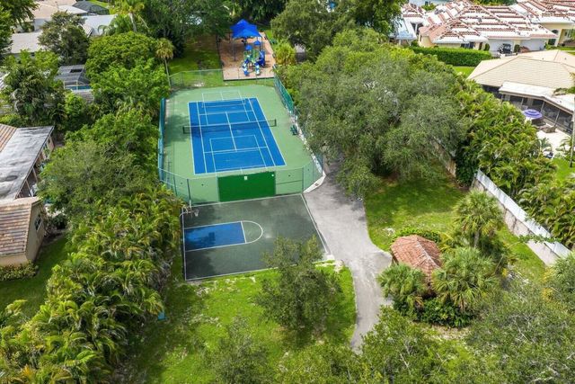 6899 Viento Way, Boca Raton, FL 33433