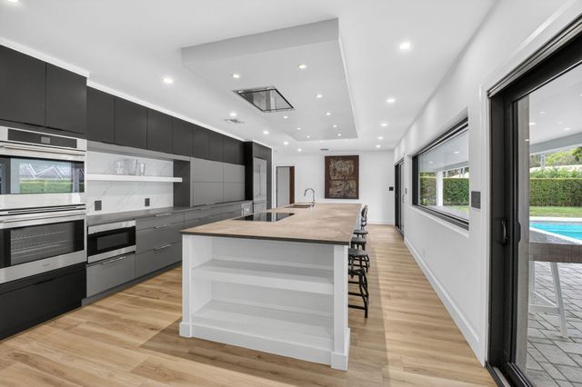 6899 Viento Way, Boca Raton, FL 33433