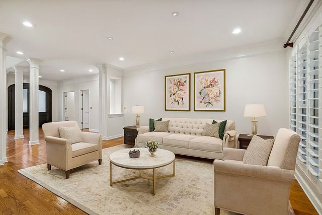 525 Dekemont Ln, Brentwood, TN 37027