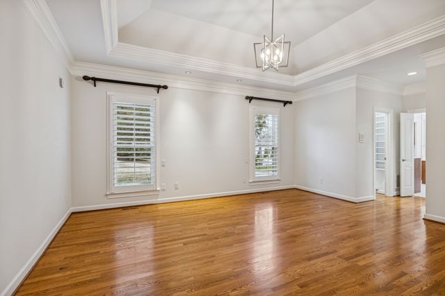 525 Dekemont Ln, Brentwood, TN 37027