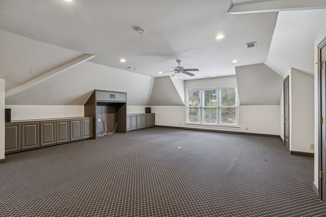 525 Dekemont Ln, Brentwood, TN 37027