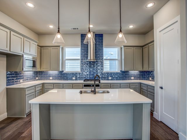 2527 Carolwood Lane, Dallas, TX 75212