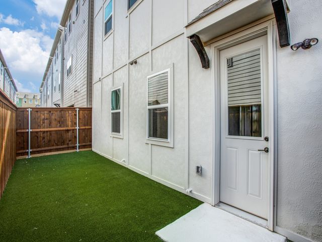 2527 Carolwood Lane, Dallas, TX 75212