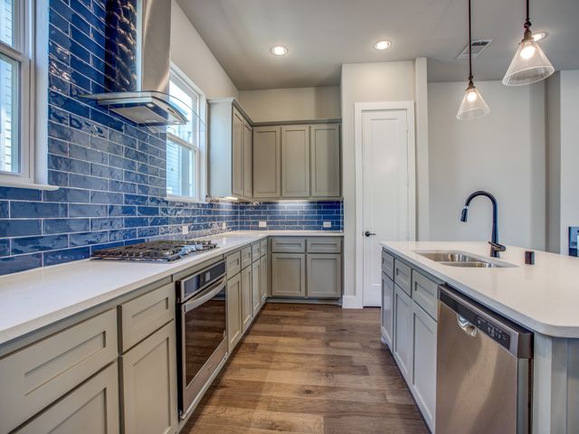 2527 Carolwood Lane, Dallas, TX 75212