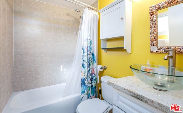 6727 W 88th Street, Westchester, CA 90045