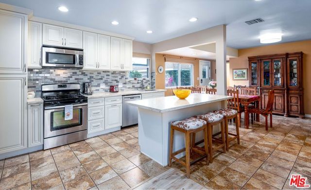 6727 W 88th Street, Westchester, CA 90045