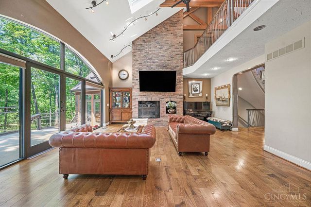 7883 Chestershire Drive, West Chester, OH 45241