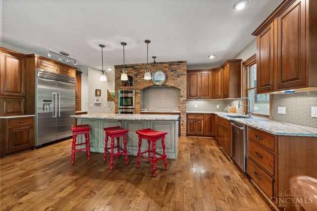 7883 Chestershire Drive, West Chester, OH 45241