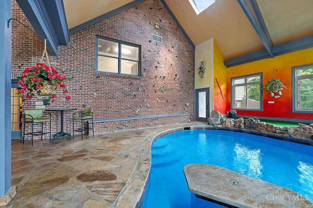 7883 Chestershire Drive, West Chester, OH 45241