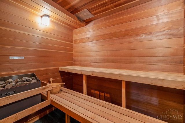 7883 Chestershire Drive, West Chester, OH 45241