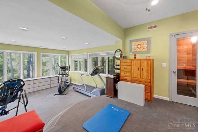 7883 Chestershire Drive, West Chester, OH 45241