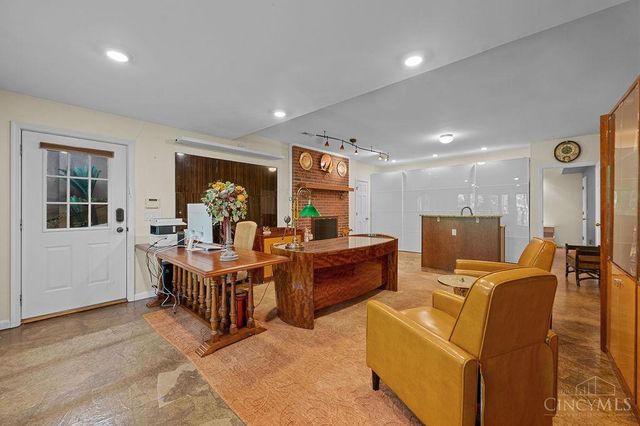 7883 Chestershire Drive, West Chester, OH 45241