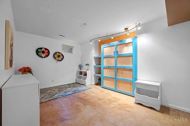 7883 Chestershire Drive, West Chester, OH 45241