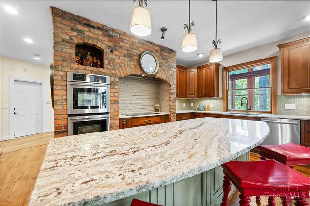 7883 Chestershire Drive, West Chester, OH 45241