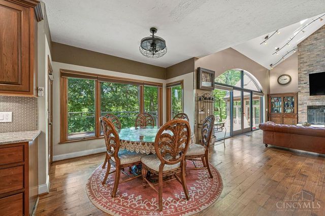 7883 Chestershire Drive, West Chester, OH 45241