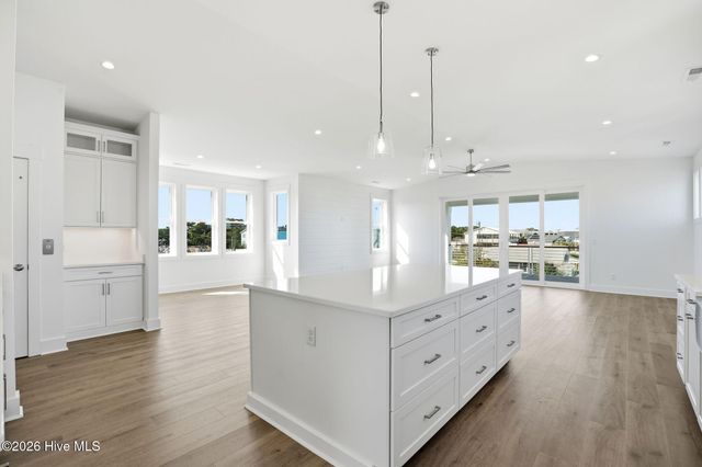 113 Ocean View Avenue, Kure Beach, NC 28449