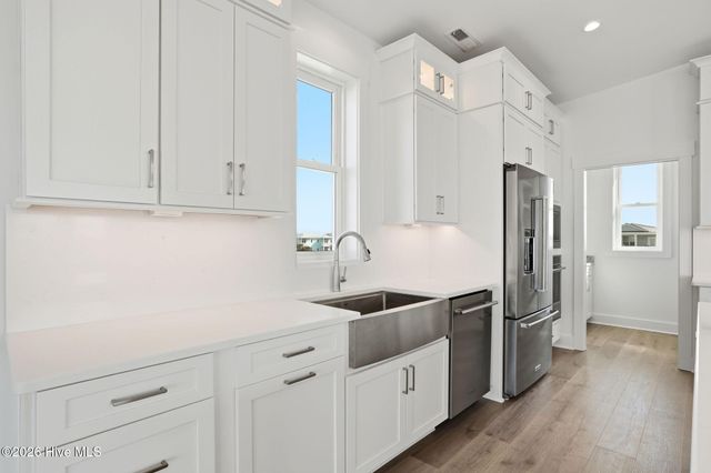 113 Ocean View Avenue, Kure Beach, NC 28449