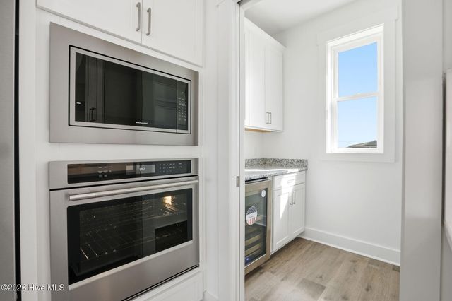 113 Ocean View Avenue, Kure Beach, NC 28449