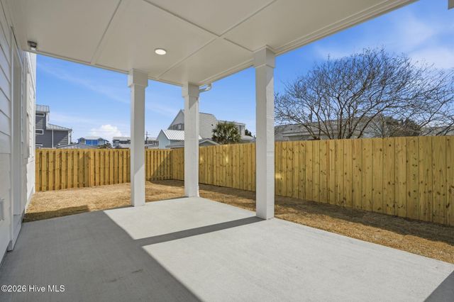 113 Ocean View Avenue, Kure Beach, NC 28449