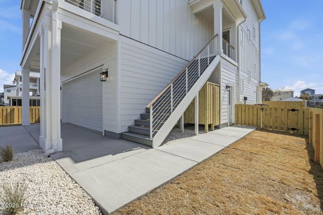 113 Ocean View Avenue, Kure Beach, NC 28449
