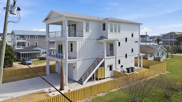 113 Ocean View Avenue, Kure Beach, NC 28449