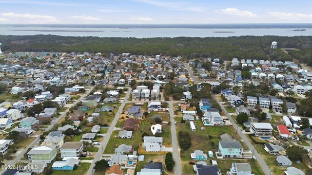 113 Ocean View Avenue, Kure Beach, NC 28449
