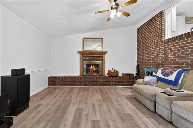 1225 Hillside Drive, Hanahan, SC 29410