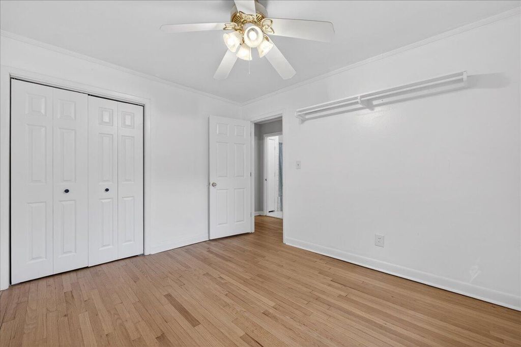 Image 25 of property listing at 1225 Hillside Drive, Hanahan, SC 29410