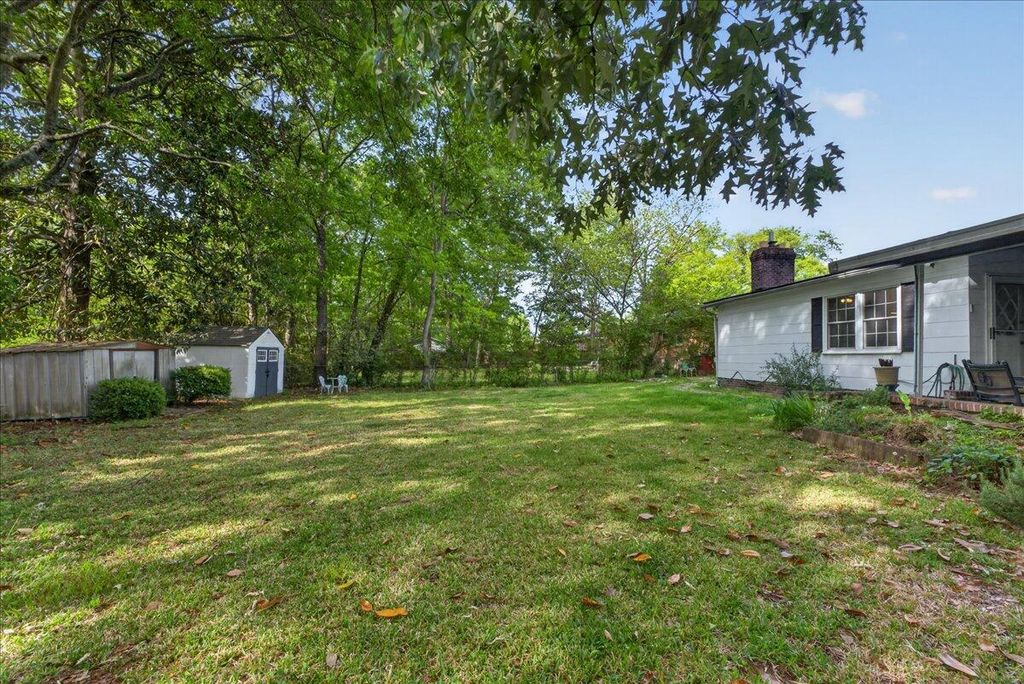 Image 29 of property listing at 1225 Hillside Drive, Hanahan, SC 29410