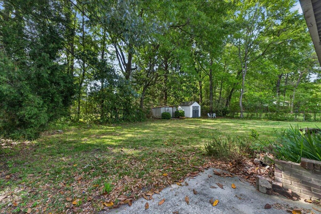 Image 32 of property listing at 1225 Hillside Drive, Hanahan, SC 29410