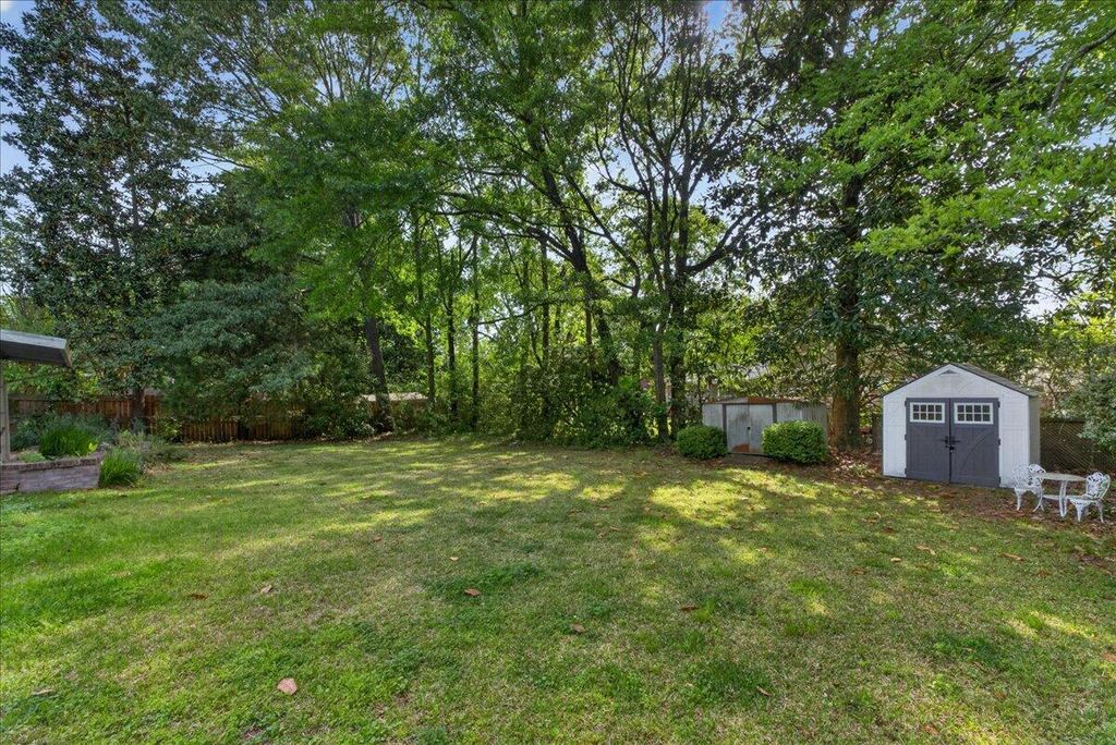 Image 33 of property listing at 1225 Hillside Drive, Hanahan, SC 29410