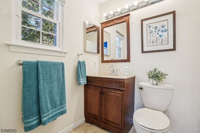 1601 Breckenridge Dr, Branchburg Twp., NJ 08876