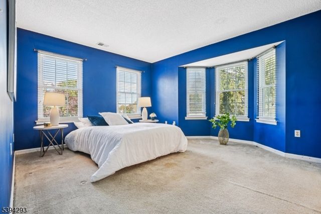 1601 Breckenridge Dr, Branchburg Twp., NJ 08876