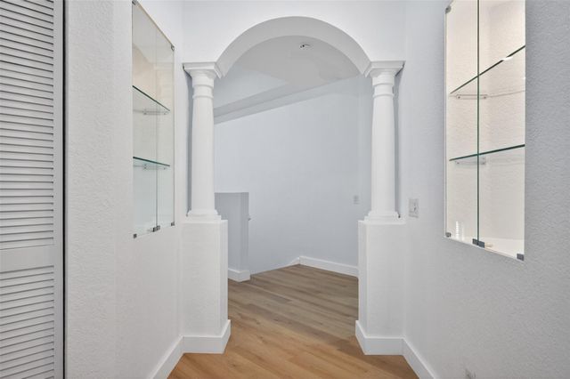 2678 Center Court Dr 2678, Weston, FL 33332