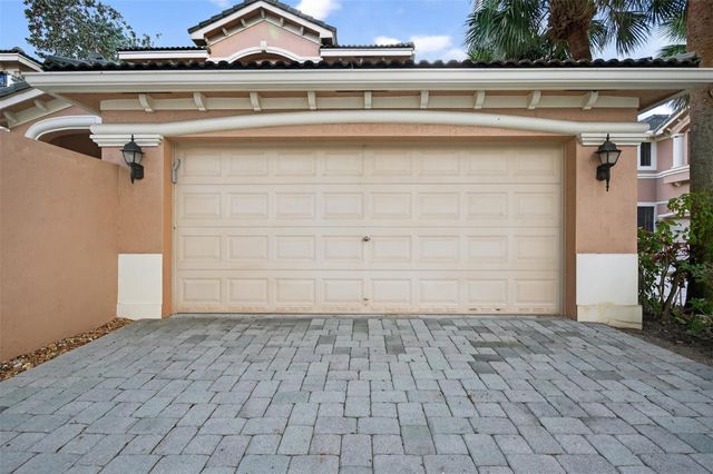 2678 Center Court Dr 2678, Weston, FL 33332