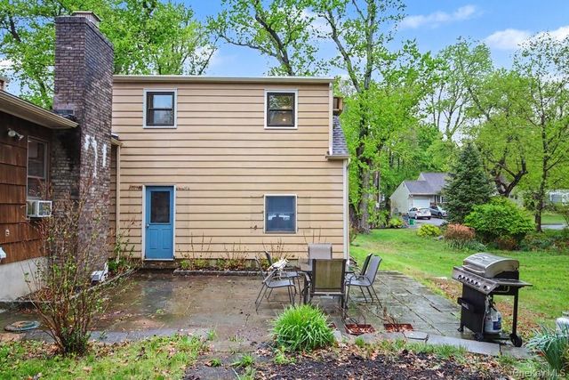 24 Convent Road, Nanuet, NY 10954