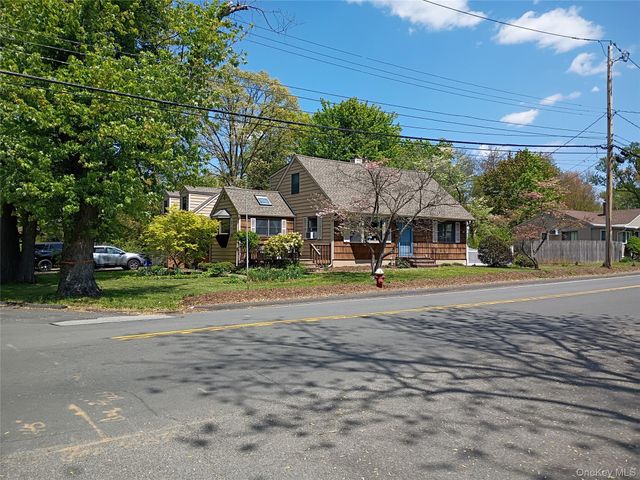 24 Convent Road, Nanuet, NY 10954