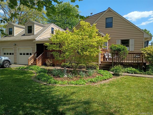 24 Convent Road, Nanuet, NY 10954