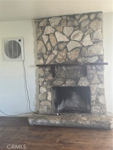 44302 Kirkland Avenue, Lancaster, CA 93535