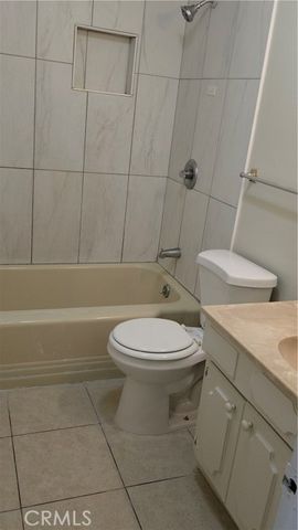 44302 Kirkland Avenue, Lancaster, CA 93535