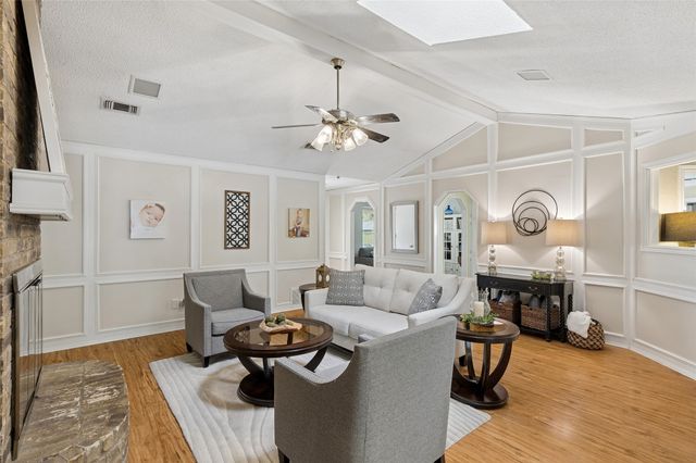 7704 Skylake Drive, Fort Worth, TX 76179