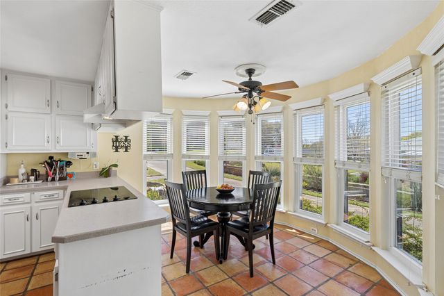 7704 Skylake Drive, Fort Worth, TX 76179