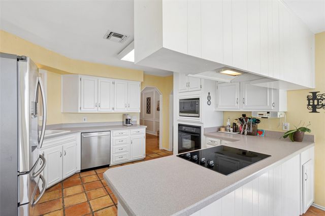 7704 Skylake Drive, Fort Worth, TX 76179